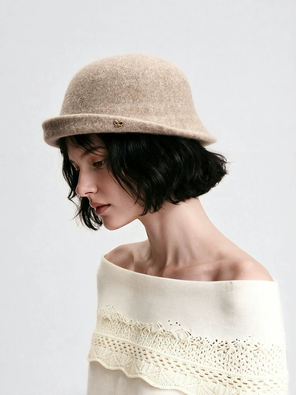 LK-122 Wool Knit Sweater — warm, figure-flattering, versatile, French style