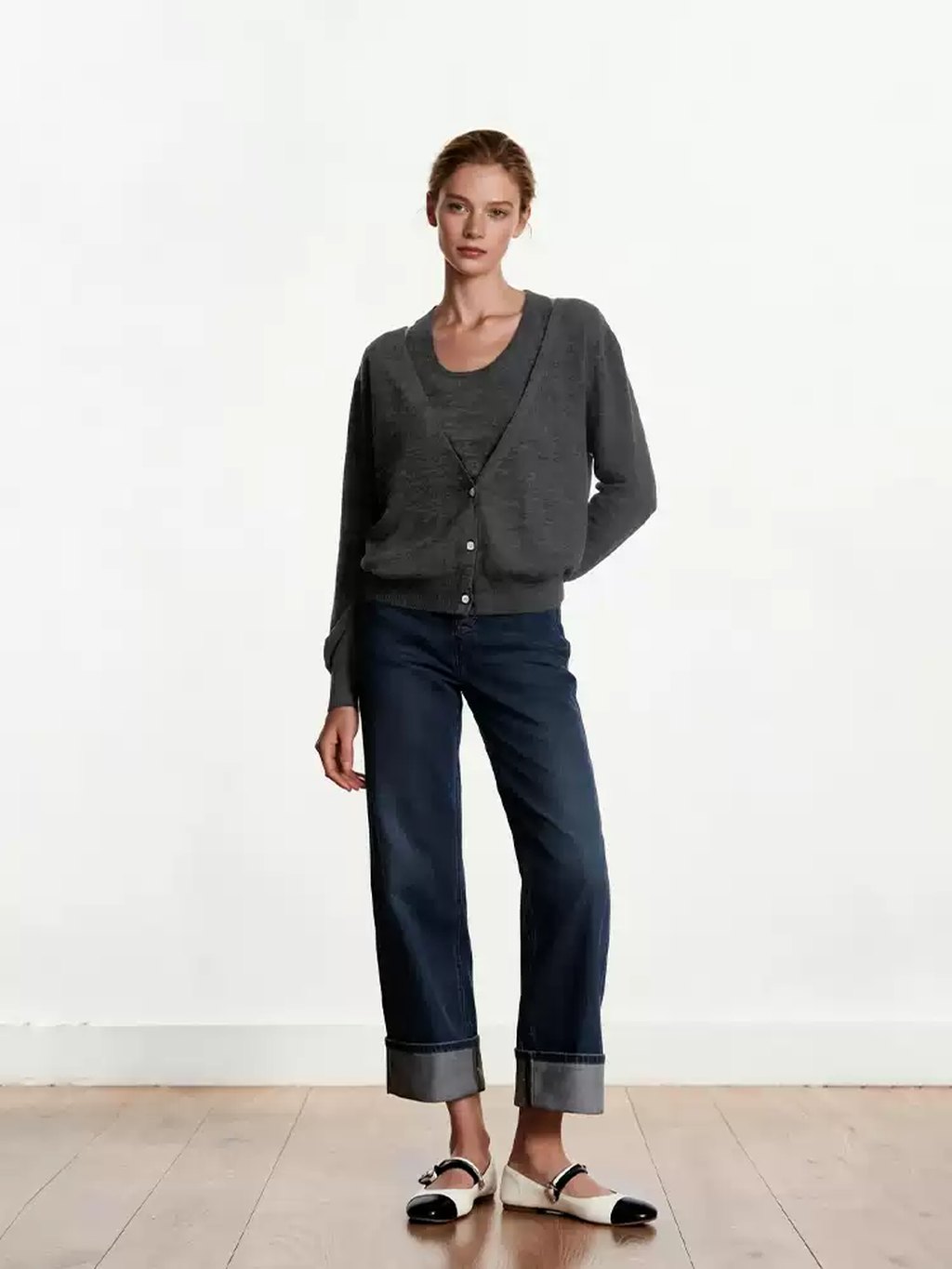 LK-124 Cardigan — two-piece look, textured, V-neck, halter neck view 3
