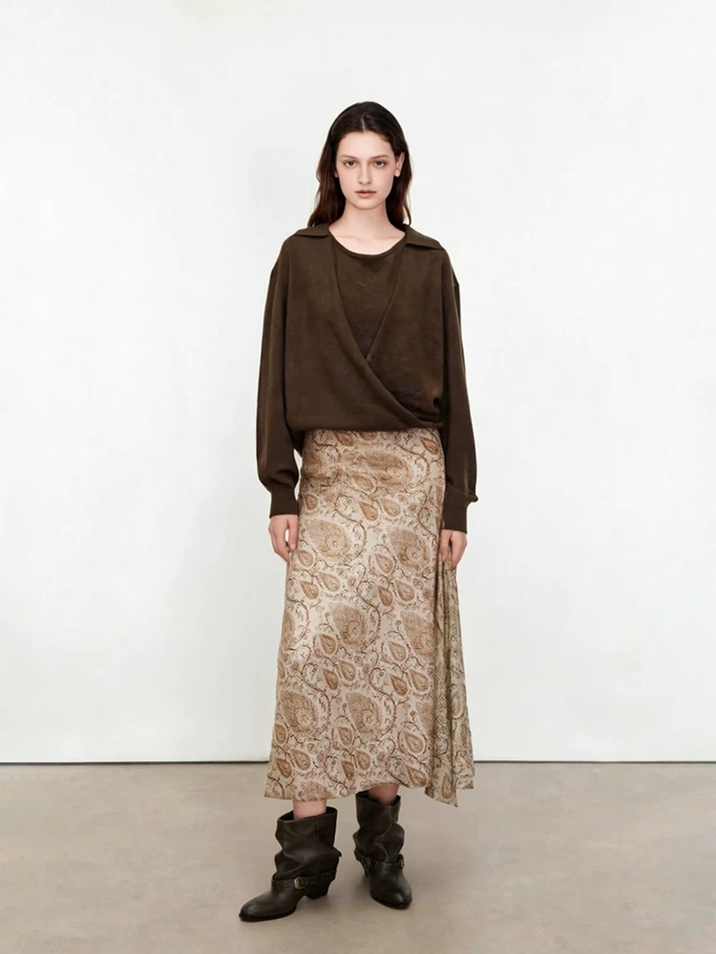 LK-127 Knit Sweater — two-piece look, ribbed, turn-down collar, crew neck view 4